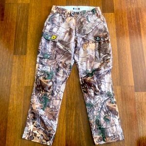 Real tree camo, layer 1, hunting pants. Scent Blocker